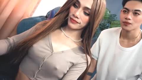 Snapshot of familystroke_twinny8 chatting on 10.11.25 Alexandra x Alexandro online show from 10.11.25