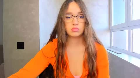 Snapshot of fancy_bunny chatting on 02.10.25 fancy bunny online show from 02.10.25