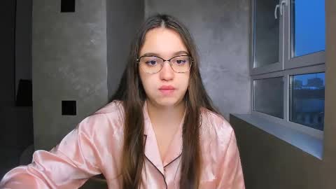 Snapshot of fancy_bunny chatting on 03.12.25 fancy bunny online show from 03.12.25