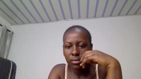 Snapshot of fancy_sly chatting on 11.28.25 FANCY online show from 11.28.25