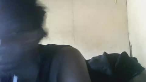 Snapshot of fancy_vivvy chatting on 11.24.25 Fancy vivvy online show from 11.24.25