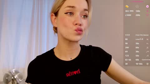 fancyamelia online show from 10.07.25