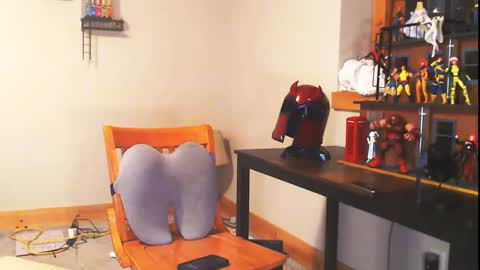 Snapshot of fanfriction chatting on 01.18.25 Fan Friction online show from 01.18.25