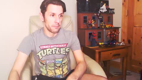 Snapshot of fanfriction chatting on 02.01.25 Fan Friction online show from 02.01.25