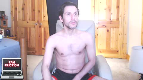 Snapshot of fanfriction chatting on 03.09.25 Fan Friction online show from 03.09.25