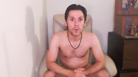 Snapshot of fanfriction chatting on 09.17.25 Fan Friction online show from 09.17.25