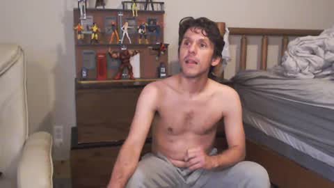 Snapshot of fanfriction chatting on 09.22.25 Fan Friction online show from 09.22.25