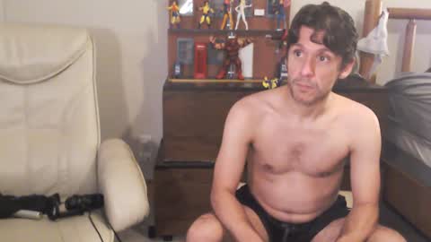 Snapshot of fanfriction chatting on 09.24.25 Fan Friction online show from 09.24.25