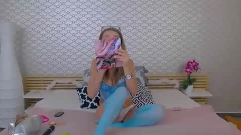 Fannie online show from 03.31.26