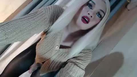 Snapshot of fantasticcock69_daniella chatting on 05.20.26 DANIELLA - DONT FORGET TO GIVE ME A THUMBSU UP online show from 05.20.26
