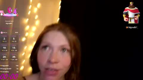 Snapshot of fantasticcouplepj chatting on 10.24.25 -MaddieRedHead- online show from 10.24.25