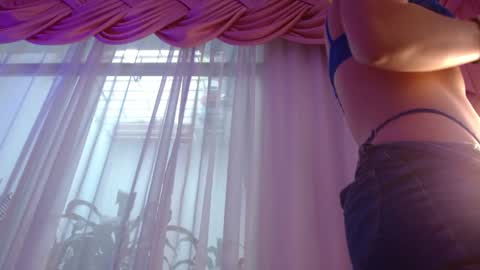 Farah online show from 01.16.25