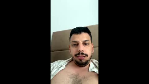 Snapshot of faried92 chatting on 11.17.25 faried92 online show from 11.17.25