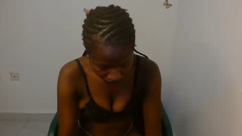 Snapshot of fariha_babyy chatting on 04.27.26 Fariha online show from 04.27.26