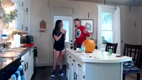 Snapshot of farmgirl__ chatting on 10.12.25 FarmGirl and Daddy online show from 10.12.25