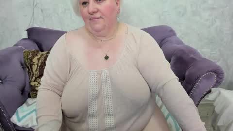 fashiona online show from 03.01.25