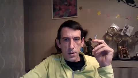 Snapshot of fasterlife chatting on 02.03.25 Fastlife online show from 02.03.25