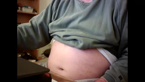Snapshot of fatbellyitalian chatting on 12.24.24 fatbellyitalian online show from 12.24.24