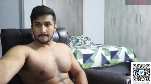 fatherfly001 online show from 01.15.26