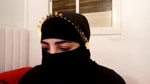 Snapshot of fati_123 chatting on 10.25.25 fati_123 online show from 10.25.25