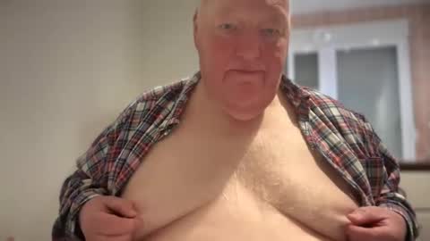 fatslutcutey online show from 12.25.24