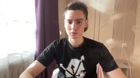 Snapshot of faustfrost chatting on 03.24.26 Faust online show from 03.24.26