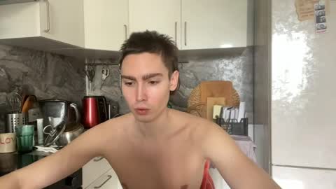 Snapshot of faustfrost chatting on 04.12.26 Faust online show from 04.12.26