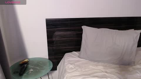 Snapshot of faustosaenz chatting on 02.08.25 FAUSTO online show from 02.08.25