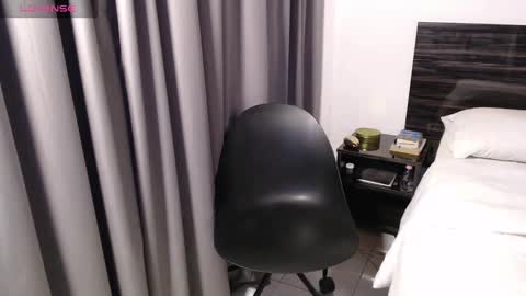 Snapshot of faustosaenz chatting on 03.04.25 FAUSTO online show from 03.04.25