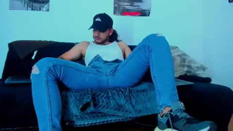 Snapshot of favid95 chatting on 05.11.26 favid95 online show from 05.11.26