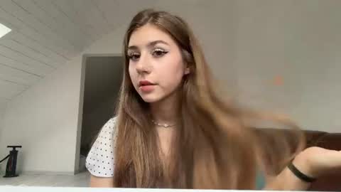 Snapshot of fawnmcgorry chatting on 07.16.26 Emily online show from 07.16.26