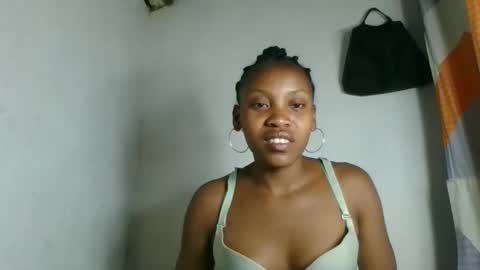 fayence09 online show from 10.22.25