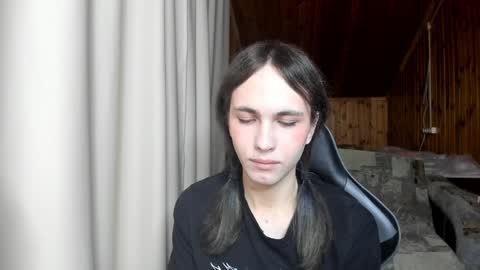 Mark online show from 01.21.25