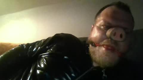 Snapshot of fckcbacc89 chatting on 07.11.26 Horny Fat Boy online show from 07.11.26