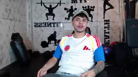 Snapshot of fedeviale chatting on 06.28.26 Fede online show from 06.28.26