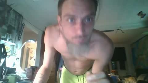 Snapshot of feelfemdom chatting on 09.22.25 feelfemdom online show from 09.22.25