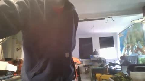 Snapshot of feelfemdom chatting on 10.19.25 feelfemdom online show from 10.19.25