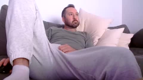 Snapshot of feetnc0ck69 chatting on 05.28.26 feetnc0ck69 online show from 05.28.26