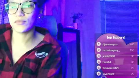 Snapshot of feetnymph chatting on 01.16.25 Soley online show from 01.16.25