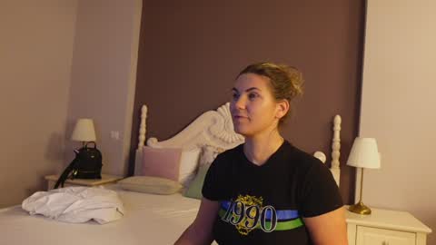 FeliciaKrige online show from 02.05.25