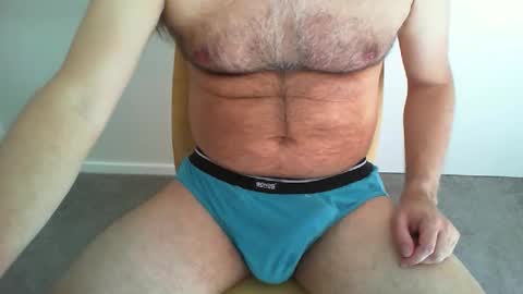 Snapshot of felipemoon34 chatting on 11.23.25 felipemoon34 online show from 11.23.25