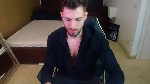 Snapshot of felixrook chatting on 06.19.26 FelixRook online show from 06.19.26