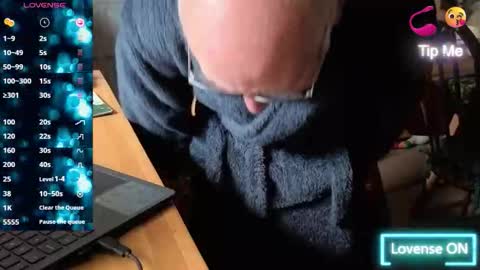 Adam online show from 10.15.25