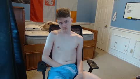 Snapshot of femboyangel chatting on 07.12.26 femboyangel online show from 07.12.26