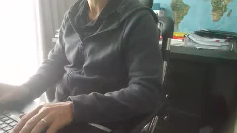 Snapshot of femdomsubby chatting on 04.21.26 femdomsubby online show from 04.21.26
