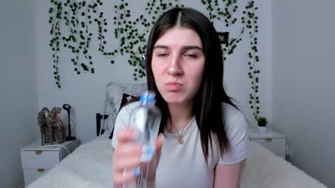 Snapshot of femida_brown chatting on 02.26.26 femida_brown online show from 02.26.26