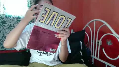 feminine_tsx online show from 04.02.26