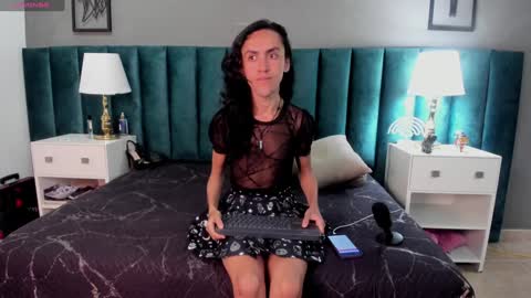 Karol online show from 12.29.24