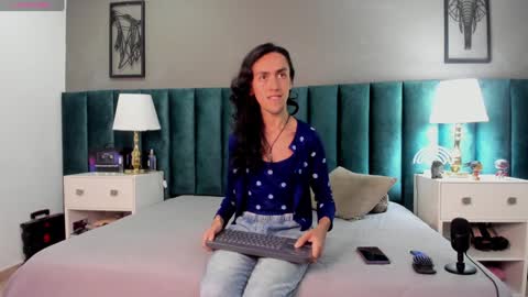 Karol online show from 01.01.25