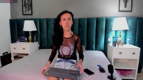 Karol online show from 01.04.25